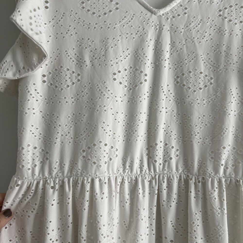 MAURICES Eyelet Lace Babydoll Dress Flutter Sleeve Size Large Lined - Picture 4 of 8
